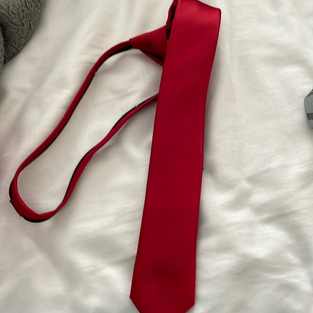 Boys around the collar neck tie